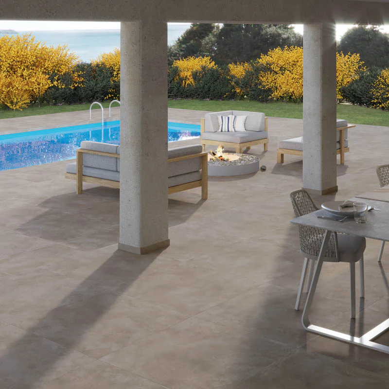Baya Taupe Antiscivolo R11- Gres Effetto Cemento 90x90 Rettificato - Image 3