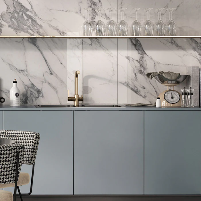 Canova Arabescato - Gres Effetto Marmo Lucido 30x60 Rettificato