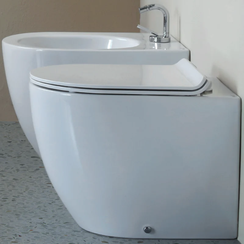 Music Plus - Set sanitari a terra senza brida con coprivaso Slim rallentato - Image 2