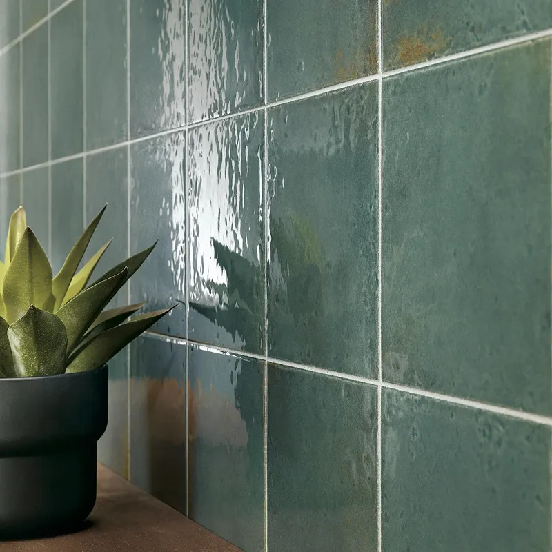 Oxida Square Green -  Rivestimento In Gres Porcellanato Lucido 16,5x16,5 - Image 3