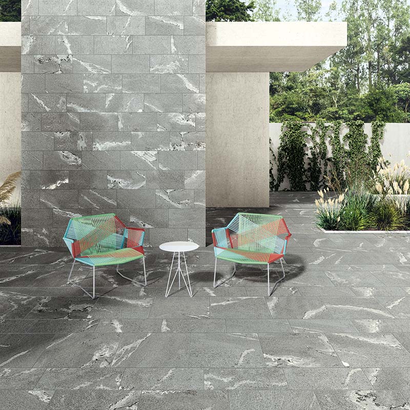 Percorsi Frame Gneiss Grey R11 - Gres effetto pietra per esterni Antiscivolo 30x60