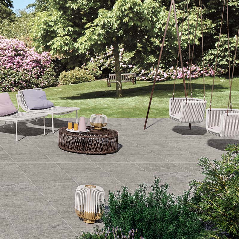 Percorsi Frame Plima Silver R11 - Gres effetto pietra per esterni 60x60