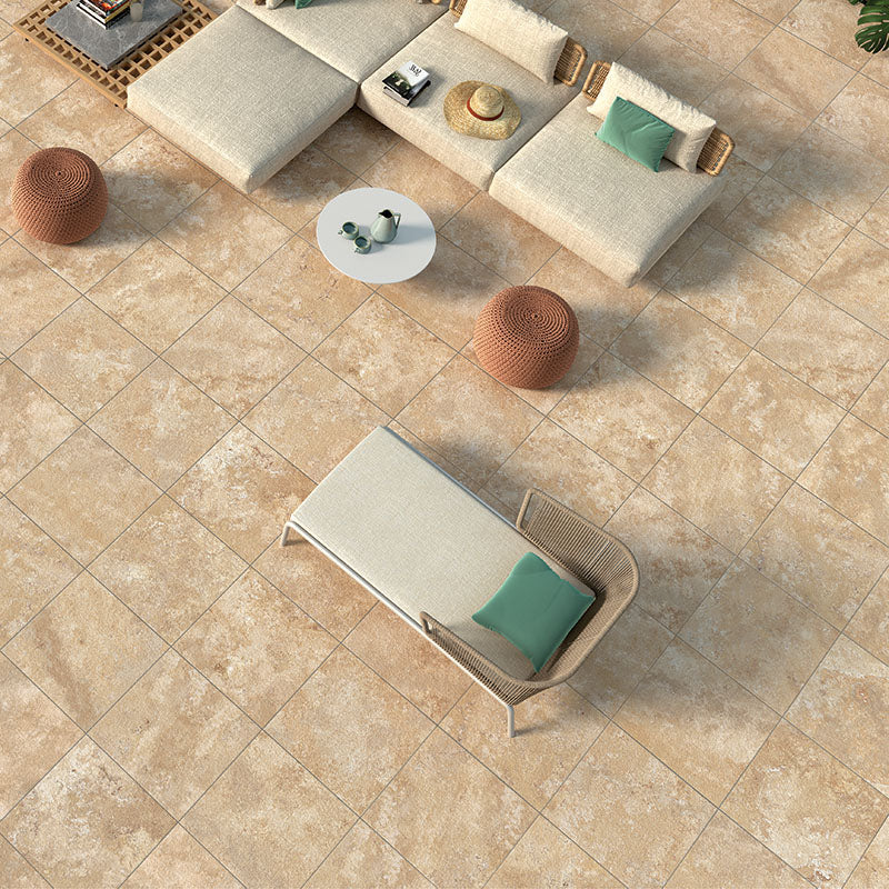 Percorsi Frame Travertino Beige R11 - Gres effetto pietra per esterni 60x60