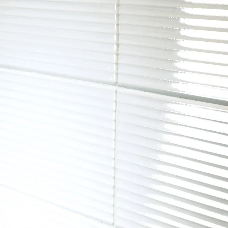 Sketches Bright White Hor 2 – Rivestimento Rigato Lucido 10x20